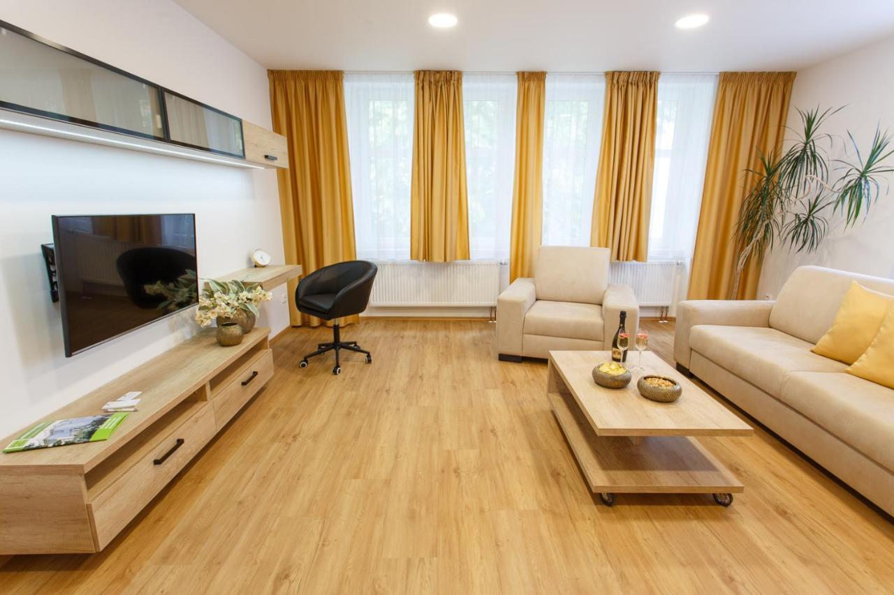 Apartments Villa Whitehouse Ostrava Exterior foto