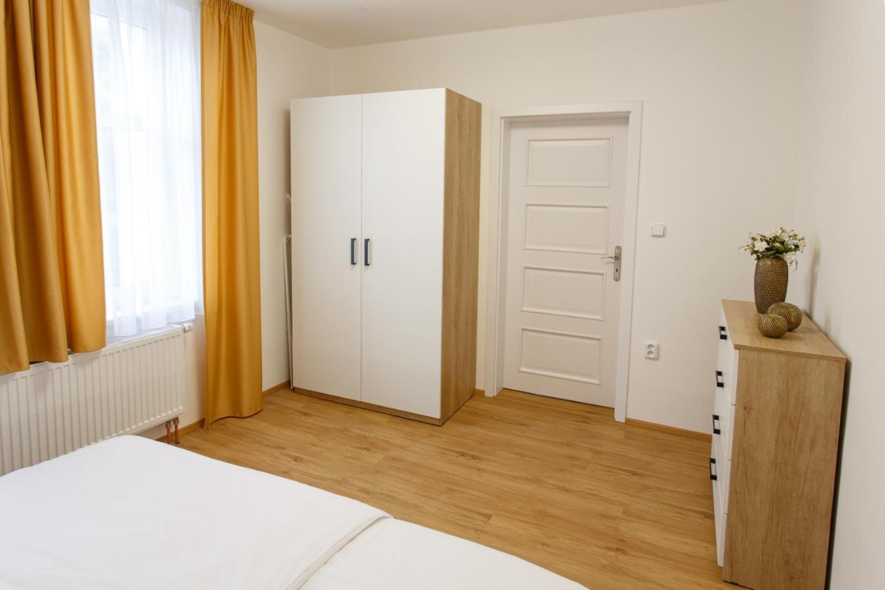 Apartments Villa Whitehouse Ostrava Exterior foto